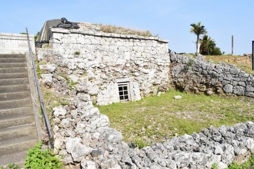 屋者ガジマル墓（琉球式墳墓）-6