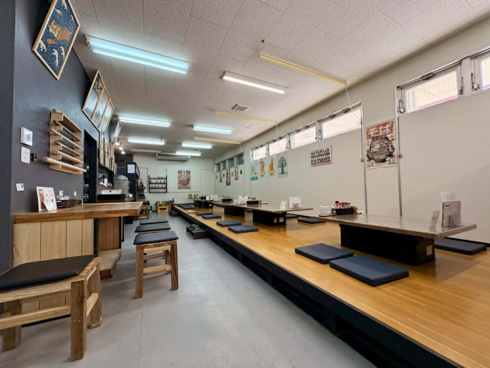 広々とした店内